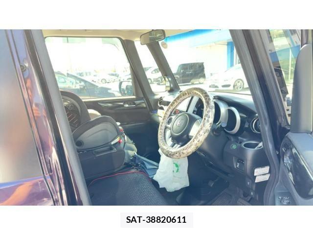 Honda N BOX CUSTOM 2016-03 8744697-9