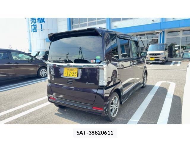 Honda N BOX CUSTOM 2016-03 8744697-2
