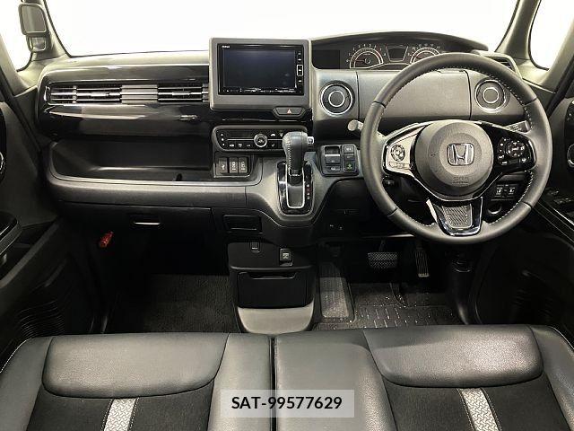 Honda N BOX CUSTOM 2023-10 8744611-1