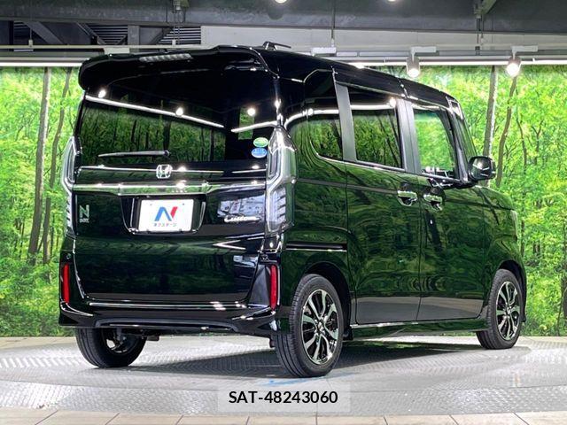 Honda N BOX CUSTOM 2017-11 8744662-16