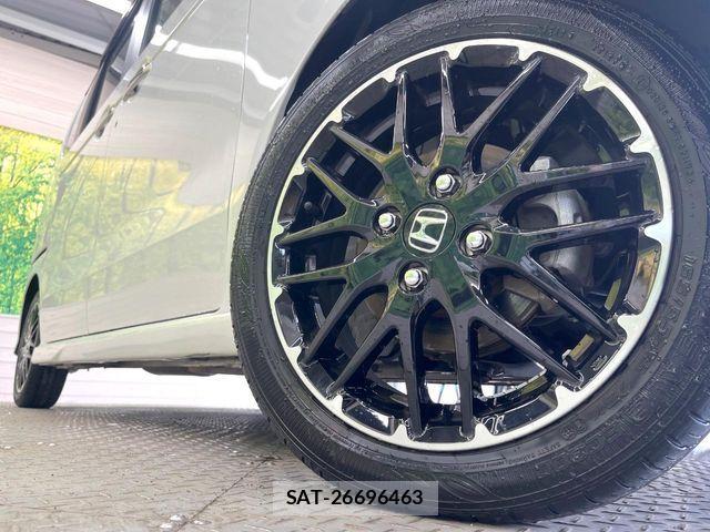 Honda N BOX CUSTOM 2023-11 8744579-12
