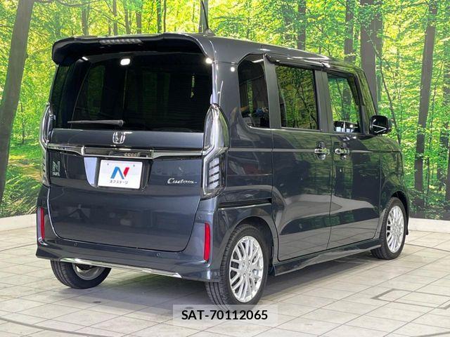 Honda N BOX CUSTOM 2022-01 8744613-16