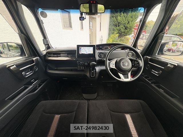 Honda N BOX CUSTOM 2019-04 8744665-1