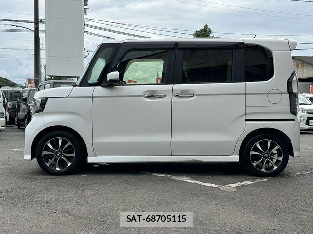 Honda N BOX CUSTOM 2018-09 8744695-4