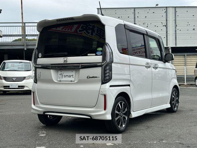 Honda N BOX CUSTOM 2018-09 8744695-6