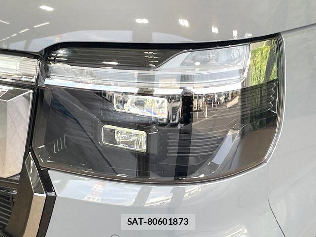 Honda N BOX CUSTOM 2024-12 8744585-11
