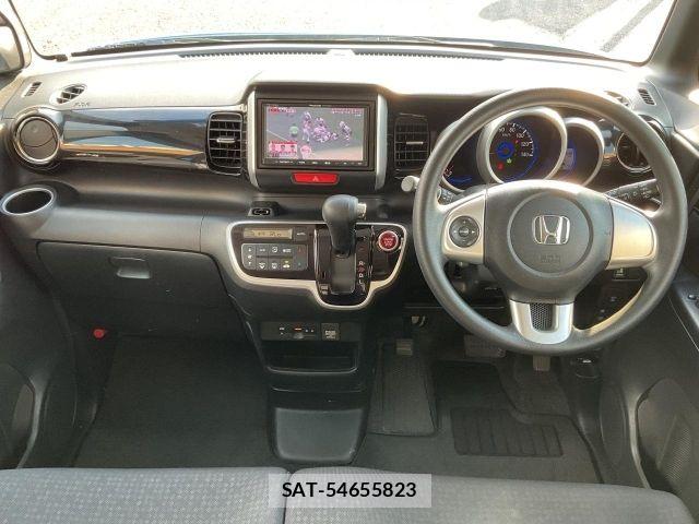 Honda N BOX CUSTOM 2016-02 8744690-1