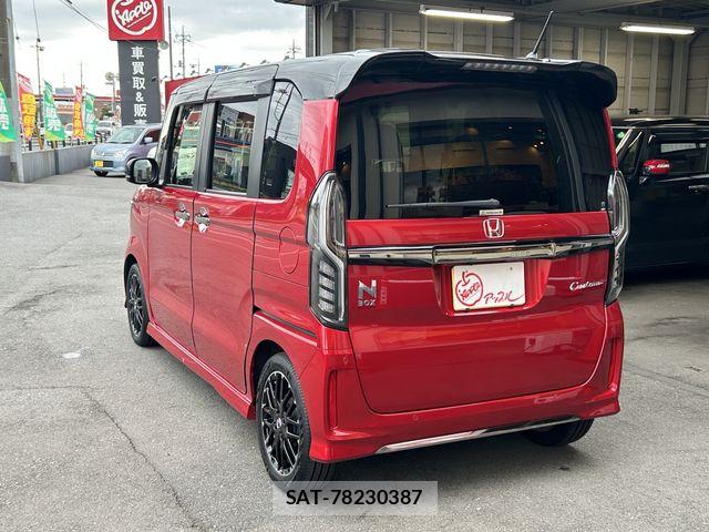 Honda N BOX CUSTOM 2022-02 8744625-9