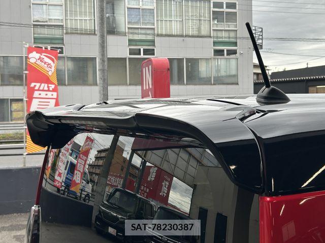 Honda N BOX CUSTOM 2022-02 8744625-23