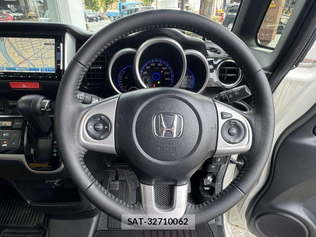 Honda N BOX CUSTOM 2015-02 8744670-13