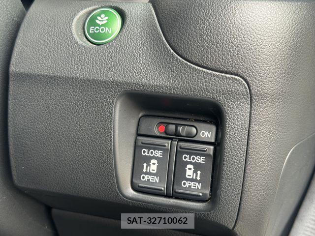 Honda N BOX CUSTOM 2015-02 8744670-14