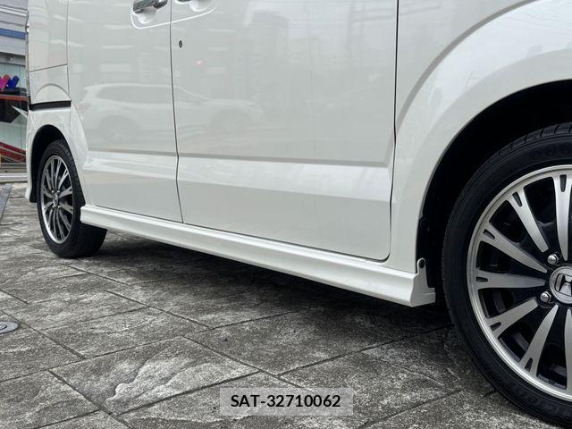 Honda N BOX CUSTOM 2015-02 8744670-5