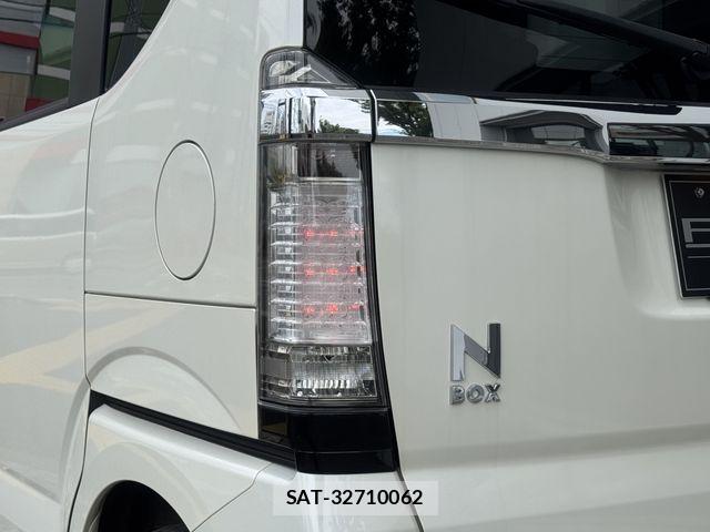 Honda N BOX CUSTOM 2015-02 8744670-7