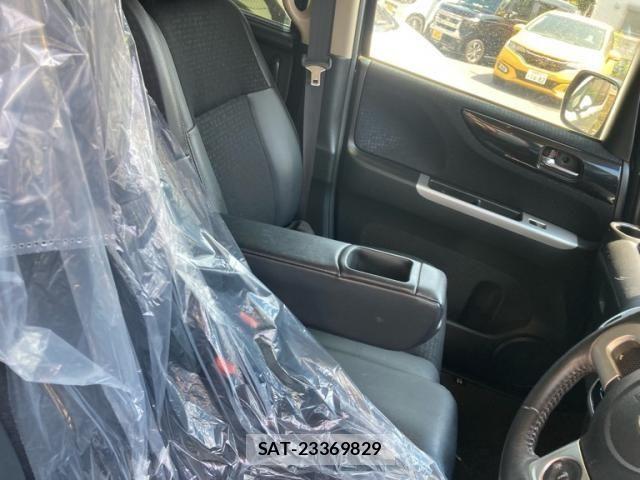 Honda N BOX CUSTOM 2016-05 8744717-12