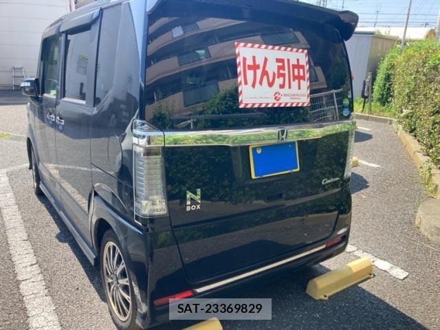 Honda N BOX CUSTOM 2016-05 8744717-4