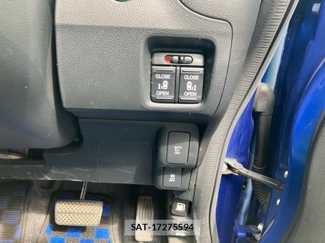Honda N BOX CUSTOM 2016-03 8744716-15
