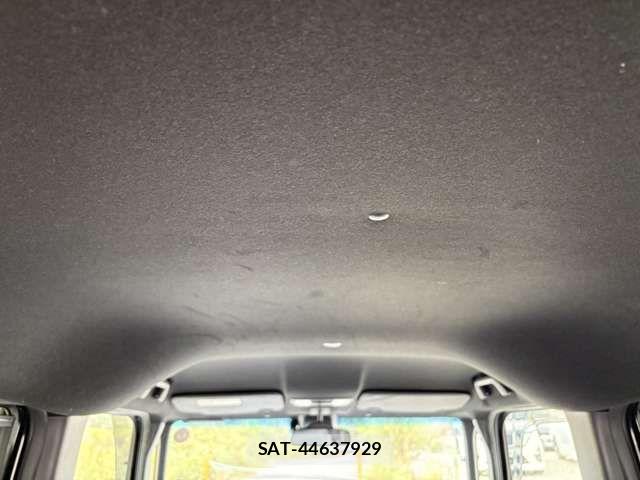 Honda N BOX CUSTOM 2022-02 8744658-11