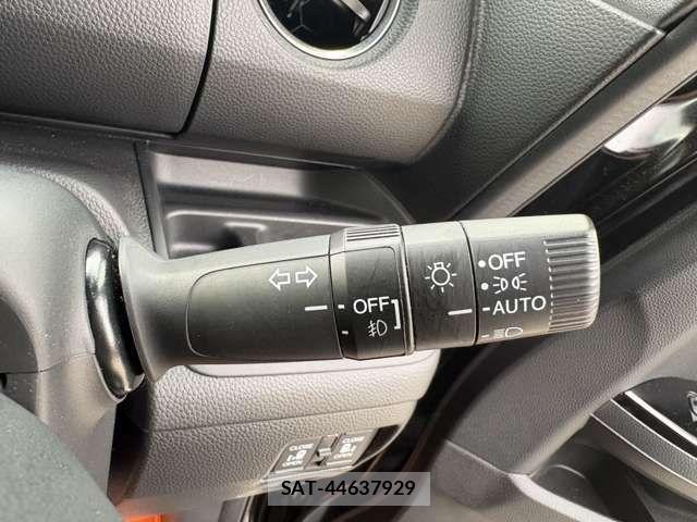 Honda N BOX CUSTOM 2022-02 8744658-15