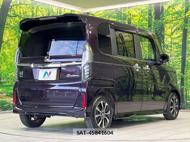 Honda N BOX CUSTOM 2018-09 8744664-16