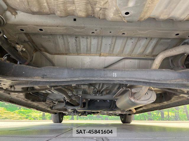Honda N BOX CUSTOM 2018-09 8744664-18