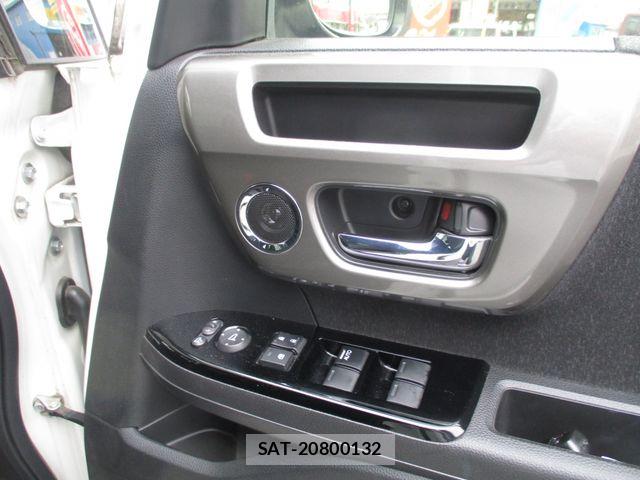 Honda N BOX CUSTOM 2022-10 8744638-10