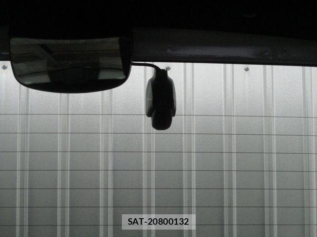 Honda N BOX CUSTOM 2022-10 8744638-15