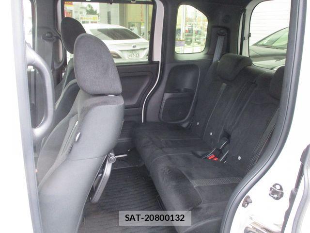 Honda N BOX CUSTOM 2022-10 8744638-18