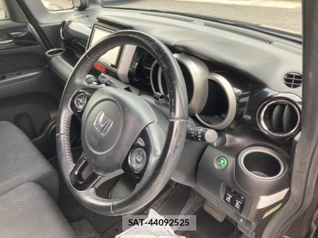 Honda N BOX CUSTOM 2013-09 8744722-9