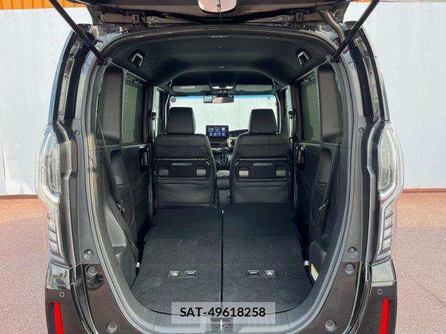 Honda N BOX CUSTOM 2022-01 8744633-9
