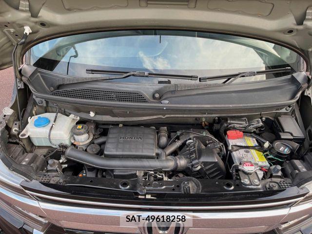 Honda N BOX CUSTOM 2022-01 8744633-17