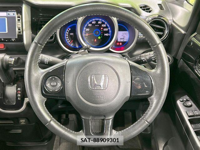 Honda N BOX CUSTOM 2013-08 8744701-10