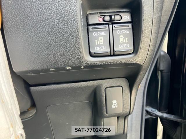 Honda N BOX CUSTOM 2011-12 8744718-14