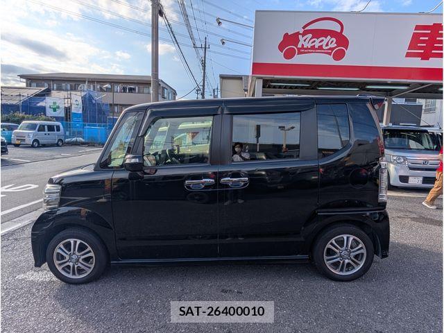 Honda N BOX CUSTOM 2017-01 8744689-4