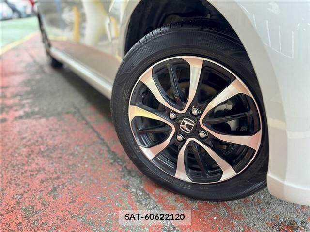 Honda N BOX CUSTOM 2024-04 8744606-27