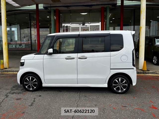 Honda N BOX CUSTOM 2024-04 8744606-4