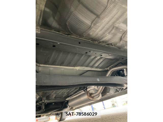 Honda N BOX CUSTOM 2023-05 8744617-15