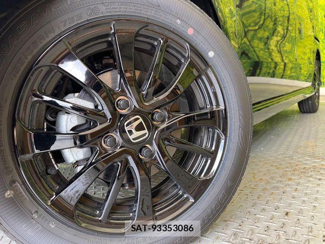 Honda N BOX CUSTOM 2026-07 8744582-12