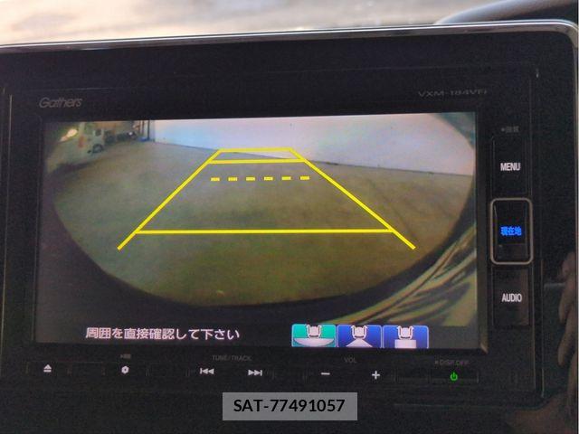Honda N BOX CUSTOM 2018-03 8744685-10