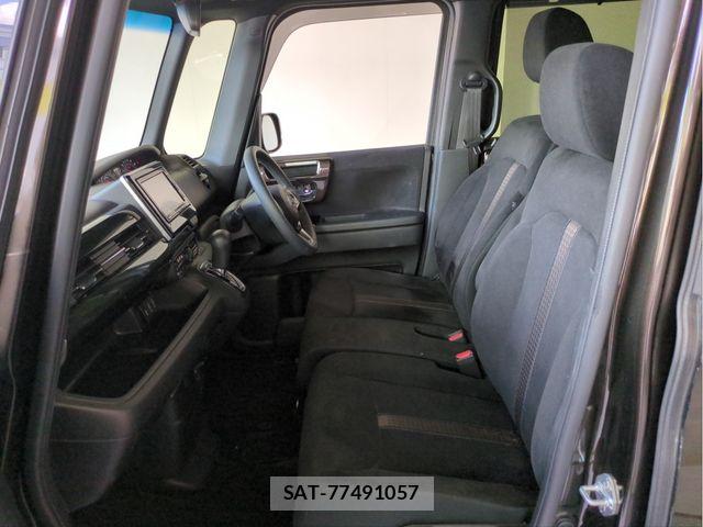 Honda N BOX CUSTOM 2018-03 8744685-3