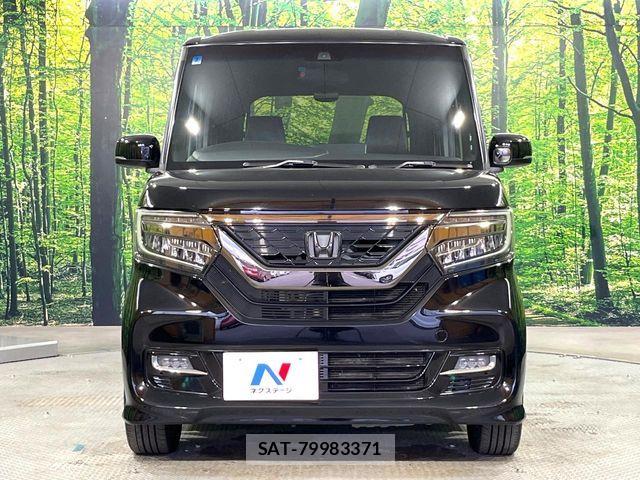 Honda N BOX CUSTOM 2018-03 8744677-13