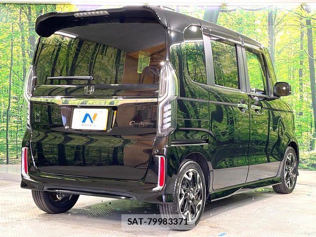 Honda N BOX CUSTOM 2018-03 8744677-16