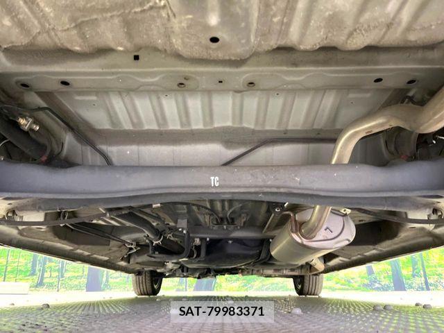 Honda N BOX CUSTOM 2018-03 8744677-18