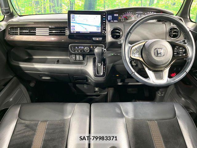 Honda N BOX CUSTOM 2018-03 8744677-1