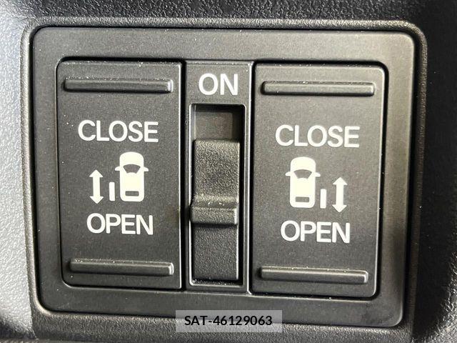 Honda N BOX CUSTOM 2023-12 8744597-3