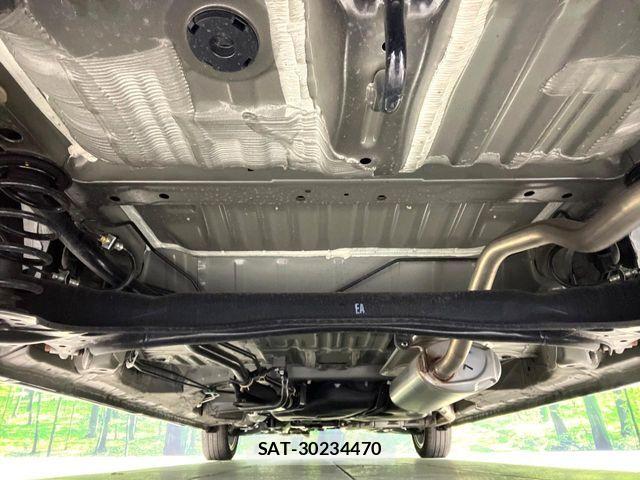 Honda N BOX CUSTOM 2023-12 8744594-18