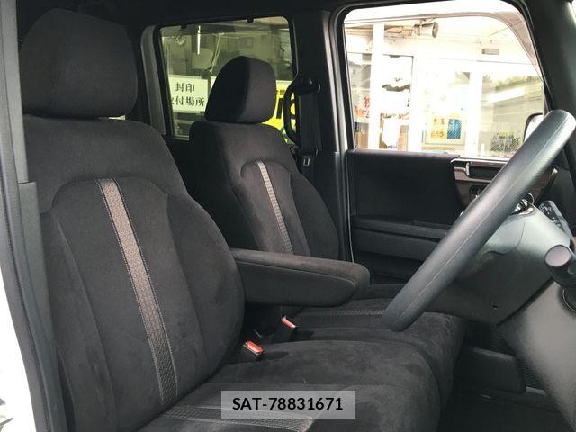 Honda N BOX CUSTOM 2020-11 8744684-14