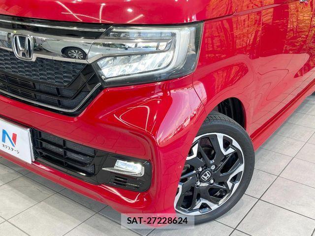 Honda N BOX CUSTOM 2018-06 8744680-11