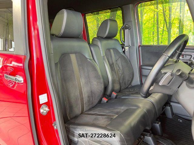 Honda N BOX CUSTOM 2018-06 8744680-8