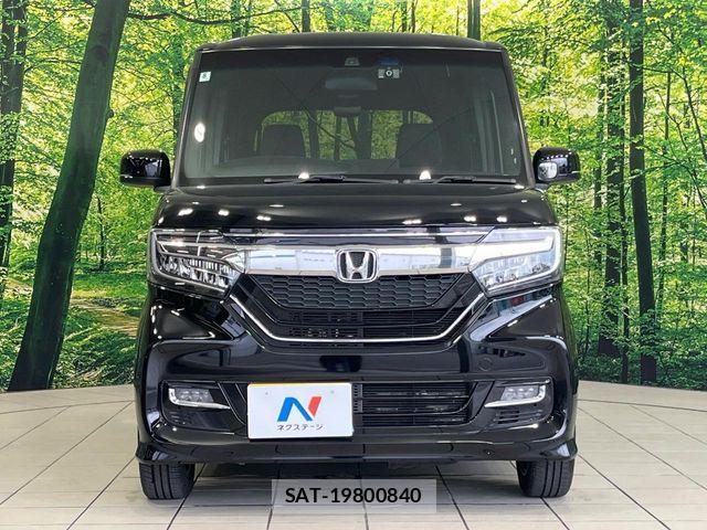Honda N BOX CUSTOM 2018-08 8744655-14