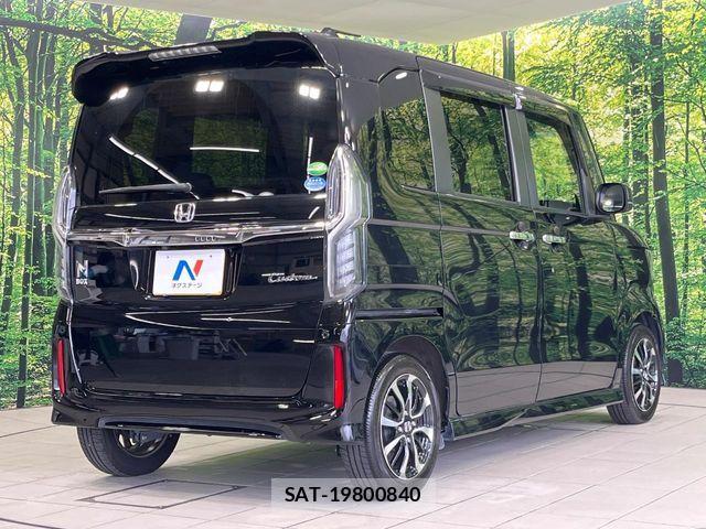 Honda N BOX CUSTOM 2018-08 8744655-17